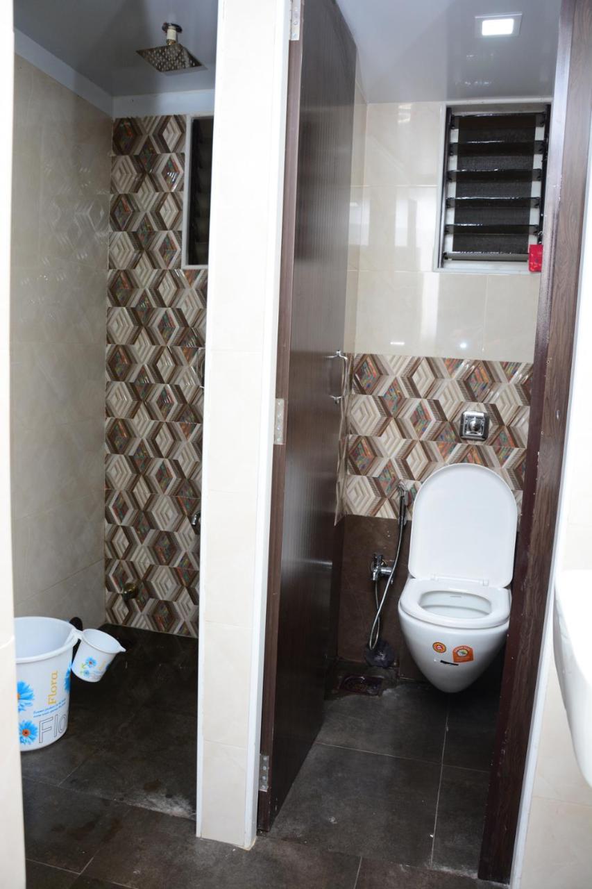 Ocean Dormitory Mumbai Exterior foto